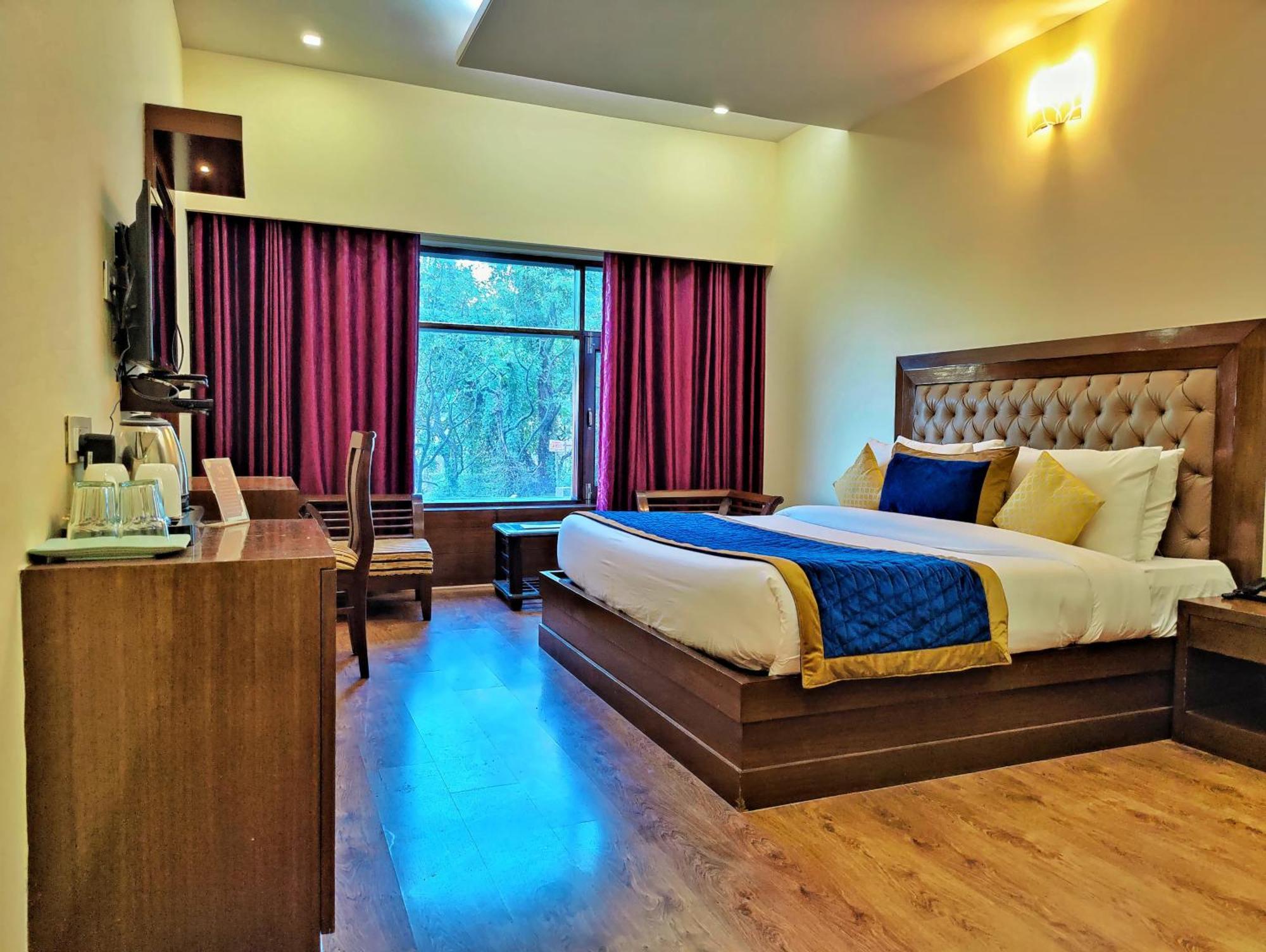 The Ashoka Inn 300Mts Walkable From Mall Road 西姆拉 外观 照片