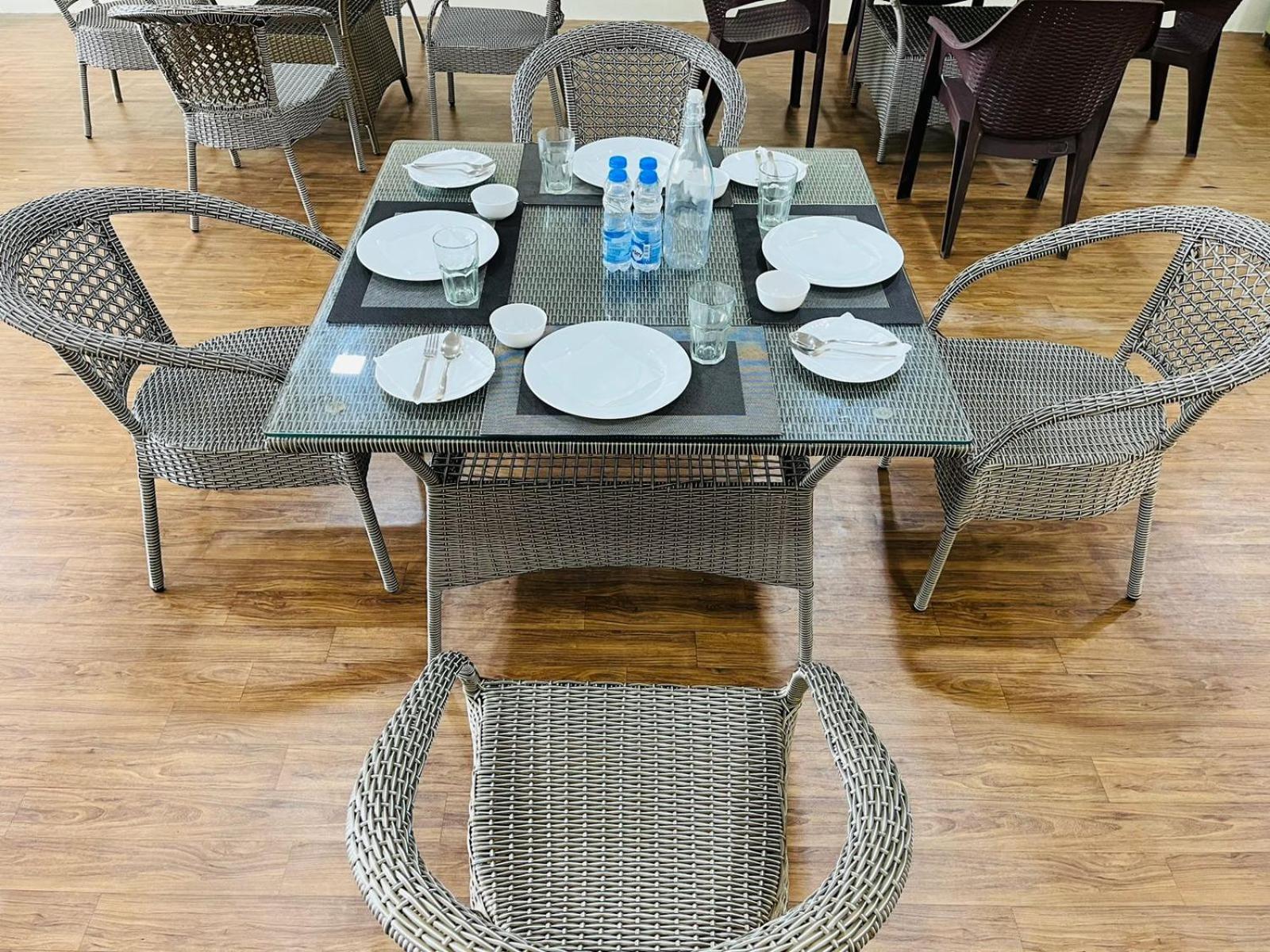 The Ashoka Inn 300Mts Walkable From Mall Road 西姆拉 外观 照片