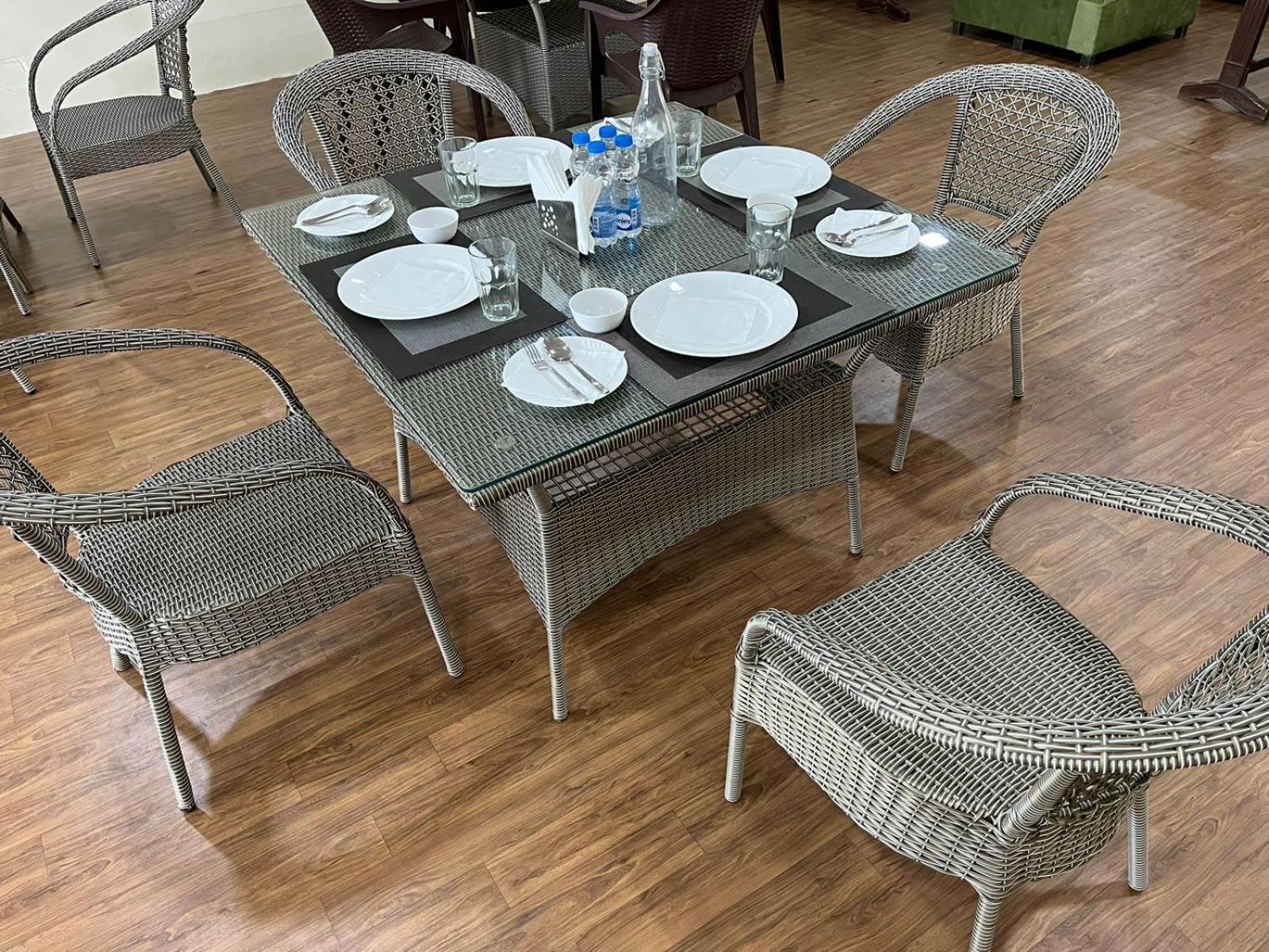 The Ashoka Inn 300Mts Walkable From Mall Road 西姆拉 外观 照片